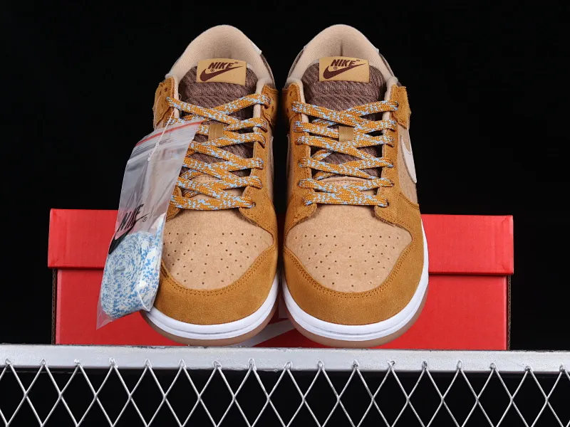 All categories Nk SB Dunk series Nk SB Dunk Low low-top sneakers Nk Dunk Low Xiongxiong joint name wheat color SB low-top sports and leisure sneakers DZ5350-288